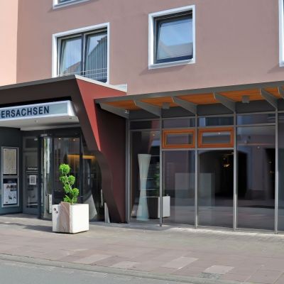 Haupthaus2klein.jpg